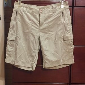 Women’s Columbia Tan Shorts -Size 10